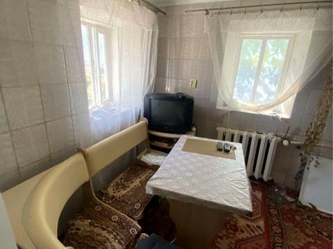 будинок за адресою Гайдамацька вул. (Комісарівська), 70