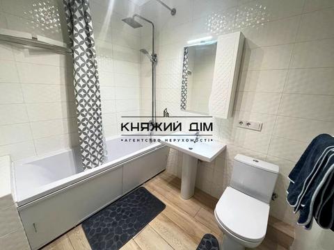 квартира за адресою Деміївська пл. (Московська), 18