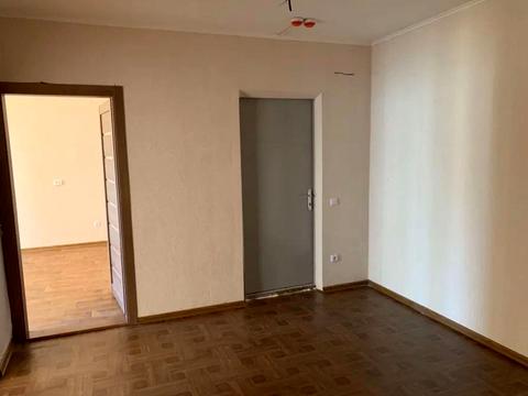 комерційна за адресою Ревуцького вул., 54-А