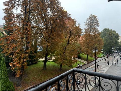 квартира за адресою Лисенка вул., 1