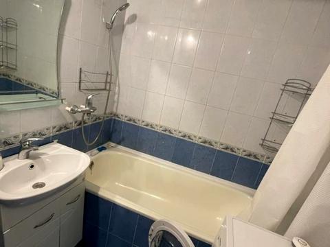 квартира по адресу Николая Ушакова ул., 20