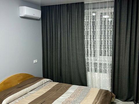 квартира за адресою Козакевича вул., 25