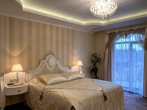 будинок за адресою Валова вул.