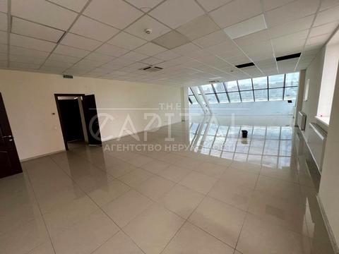 коммерческая по адресу Леси Украинки бульв., 30В