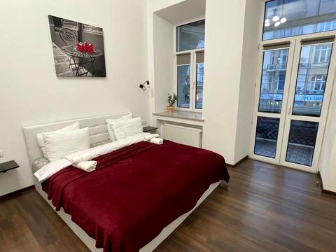 квартира за адресою Велика Васильківська вул. (Червоноармійська), 28