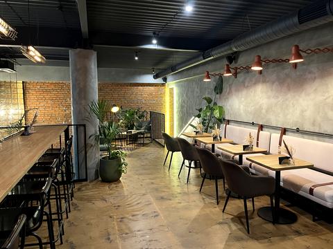 коммерческая по адресу Всеволода Змеенко ул., 21а