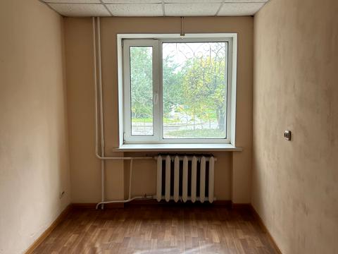 комерційна за адресою Максима Залізняка вул. (Громова), 29
