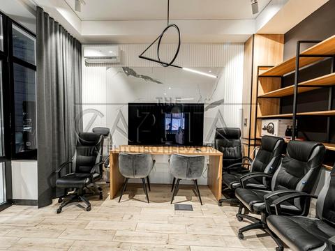 коммерческая по адресу Бессарабская пл., 5