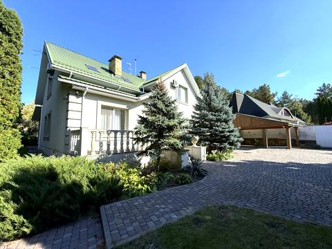 будинок за адресою Київська