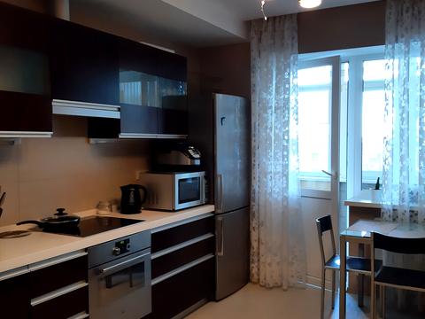 квартира по адресу Верховной Рады бульв., 14-Б