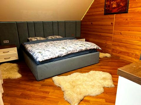 дом по адресу Хутірська