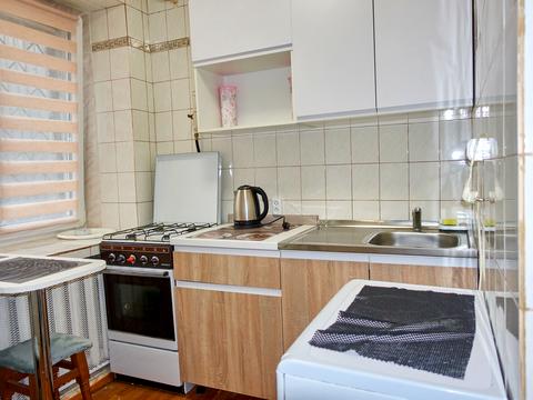 квартира за адресою Почайнинська вул., 64