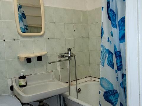 квартира по адресу Героев Полка "Азов ул. (Малиновского маршала), 28-Б