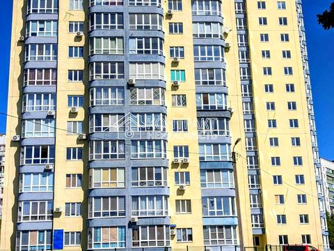 квартира за адресою Яни Червоної вул., 11а