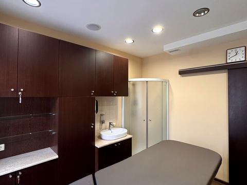 комерційна за адресою Берестейський просп. (Перемоги), 74