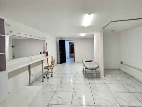 коммерческая по адресу Трильвського, 25