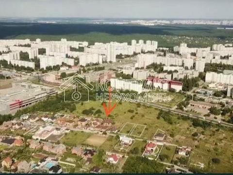 дом по адресу вул. Харківського метрополітену, 18