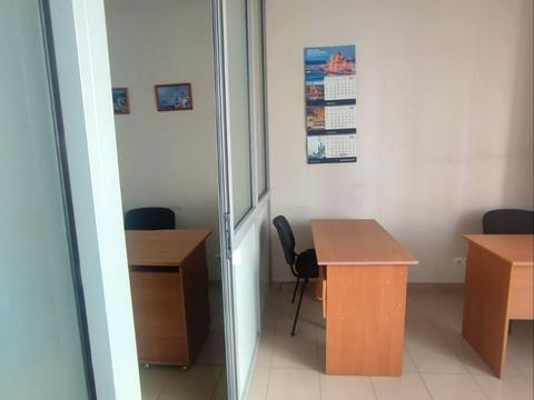комерційна за адресою Клочківська вул., 111А
