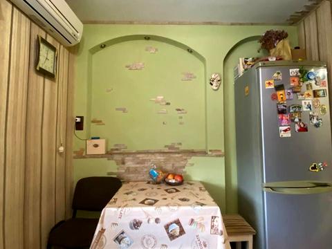 квартира за адресою Радісна вул., 21