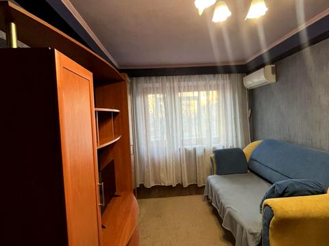 квартира за адресою Соборності вул. (Жовтнева), 26/14