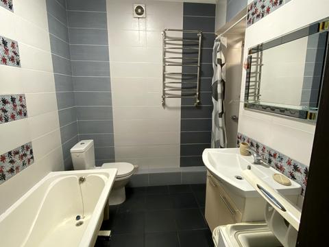квартира за адресою Залізнична вул., 7д