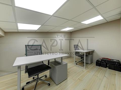 коммерческая по адресу Глубочицкая ул., 17