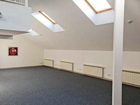 коммерческая по адресу Січових Стрільців