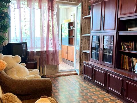 квартира за адресою Радісна вул., 25