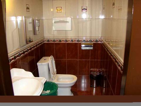 комерційна за адресою Одеса, Євгена Чикаленка вул., 62