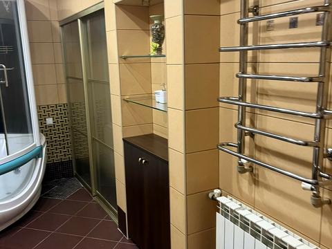 будинок за адресою Дмитра Іванова вул.