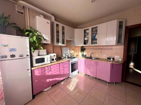 квартира по адресу Владимира Стельмаха ул. (Курчатова), 1