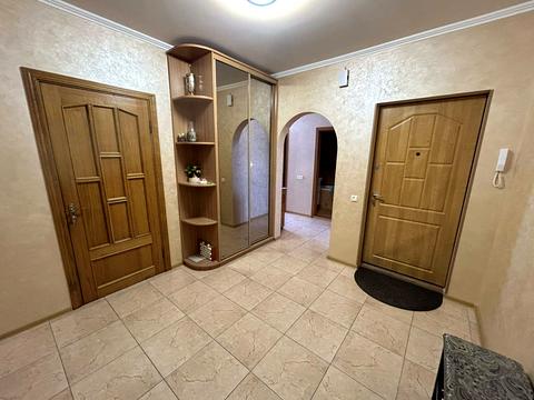 квартира за адресою Наталії Ужвій вул., 4-Г