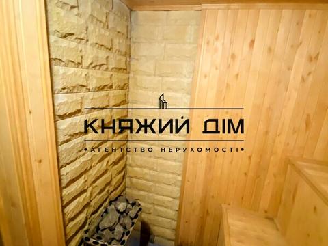 будинок за адресою Молодіжна, 5А