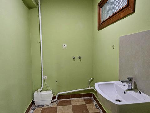 комерційна за адресою Северинівська вул. (Жовтнева), 105-З
