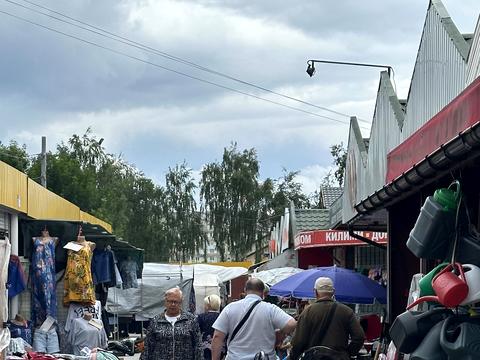 комерційна за адресою Прикордонника Лазаренка вул., 11