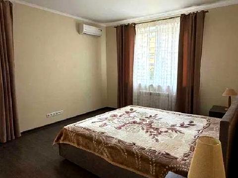 квартира по адресу Кондратюка Юрия ул., 5