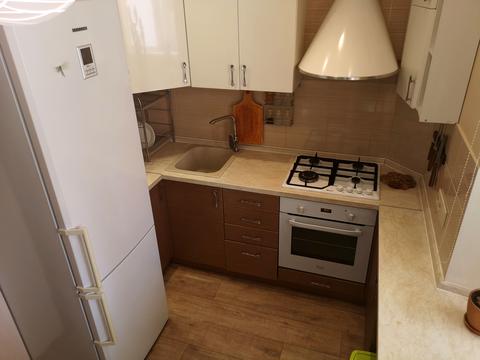 квартира за адресою Лариси Руденко вул., 8