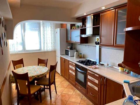 квартира за адресою Чеська вул., 6