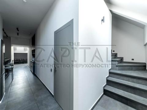 комерційна за адресою Богдана Хмельницького вул., 3