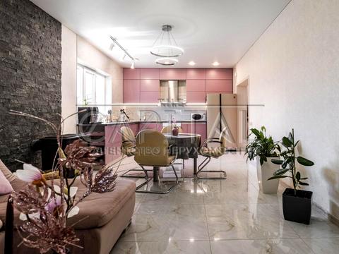 дом по адресу Київська