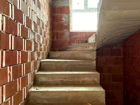 будинок за адресою Віктора Швеця вул. (Шляхова)