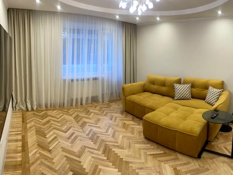 квартира за адресою Космонавтів просп., 39