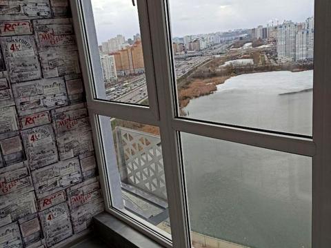 квартира по адресу Ревуцкого ул., 40-В
