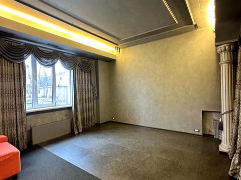 коммерческая по адресу Мукачевский пер., 6