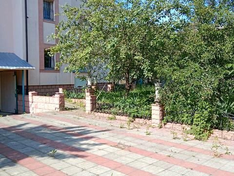 будинок за адресою Центральна