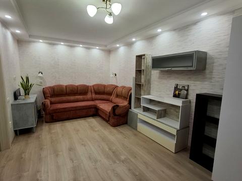 квартира по адресу Космонавта Поповича ул. (Волкова космонавта), 8