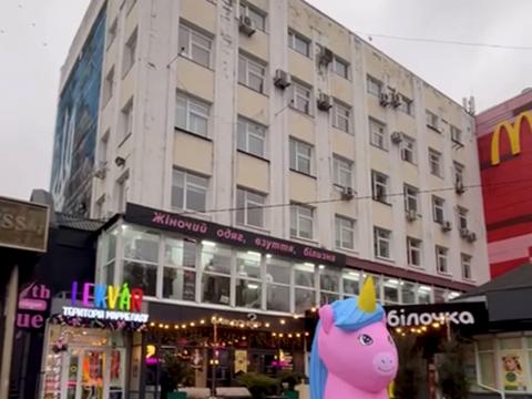 комерційна за адресою Шевченка бульв., 208