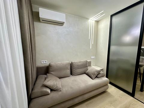 квартира за адресою Олега Мудрака вул. (Генерала Наумова), 1-Б