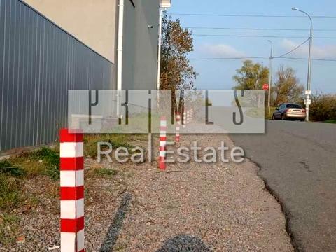 комерційна за адресою Старокиївська вул., 5