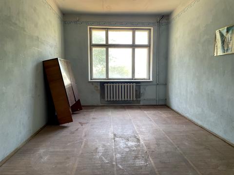 комерційна за адресою вул. Центральна, 303